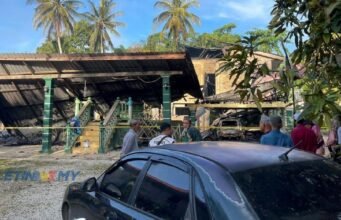 Wanita pengsan rumah terbakar, sangka anak terperangkap