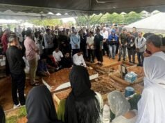 Jenazah Tun Daim selamat dikebumikan