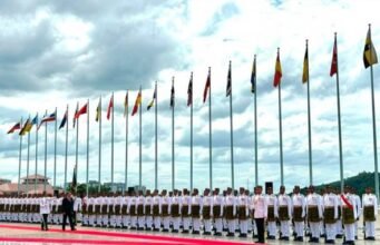 Ketua Parti Vietnam, To Lam diberi sambutan rasmi di Perdana Putra