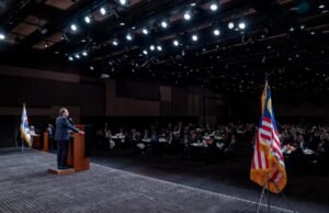 Saya tak risau Zahid dihasut pembangkang – PM