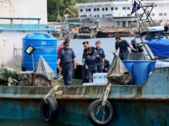 Kapal cuba seludup petrol subsidi hampir RM300 ribu ditumpas