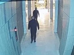 Polis buru dua lelaki curi abu mayat, minta wang tebusan