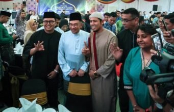 PM rai 500 petugas media dalam majlis berbuka puasa di Angkasapuri