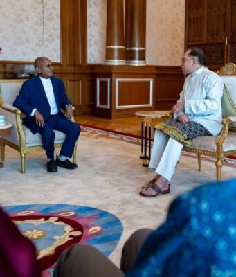 Maestro tersohor India adakan kunjungan hormat ke atas PM