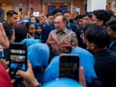 MP Pas mohon maaf isu baju batik PM