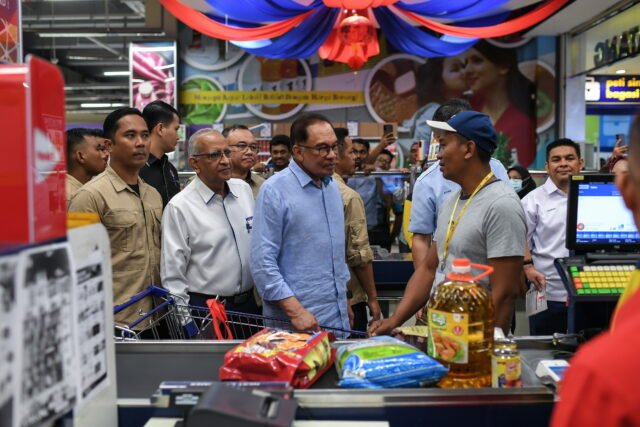 DATUK SERI ANWAR IBRAHIM